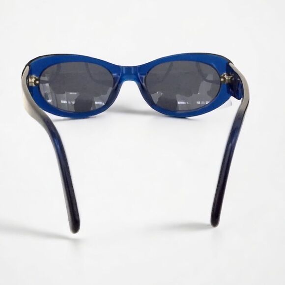 BVLGARI B-ZERO1 DOWNTOWN LOGO BLUE FRAMED SUNGLASSES WITH CASE main image 4